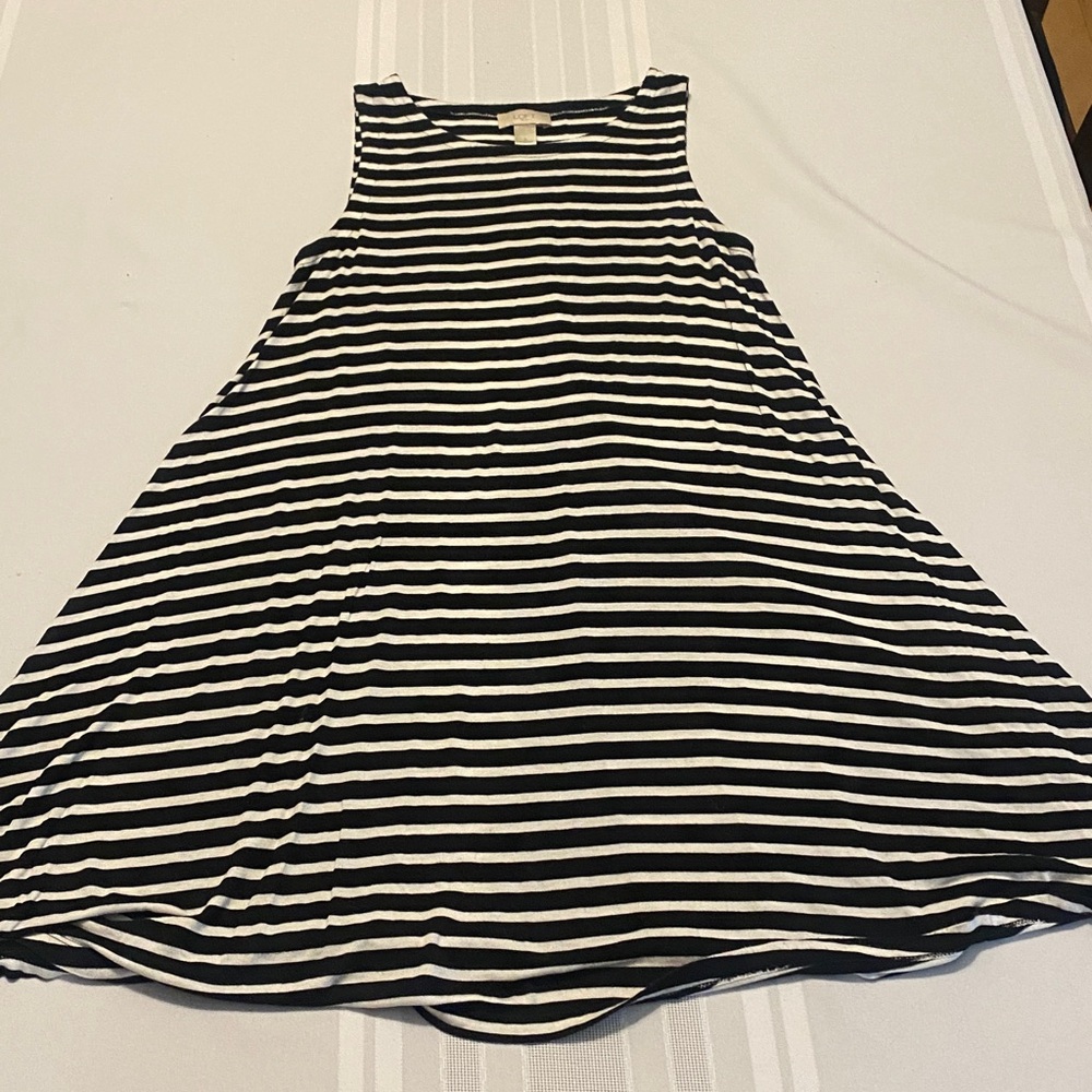 Women’s Loft Black and White Striped Pull-Over Dress